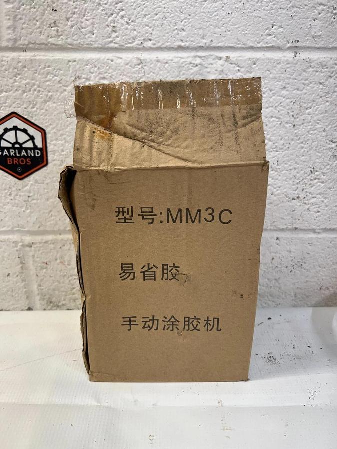 Used 3" Inch Paint Bucket Portable Handheld Glue Applicator MM3 Woodworking