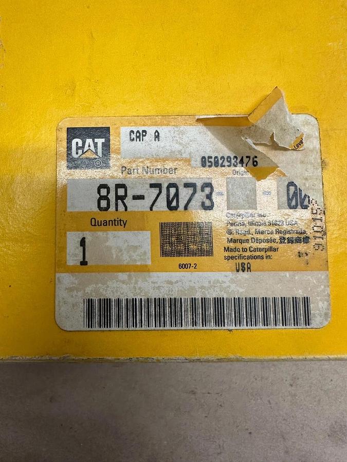 CAT 8R-7073 Cap