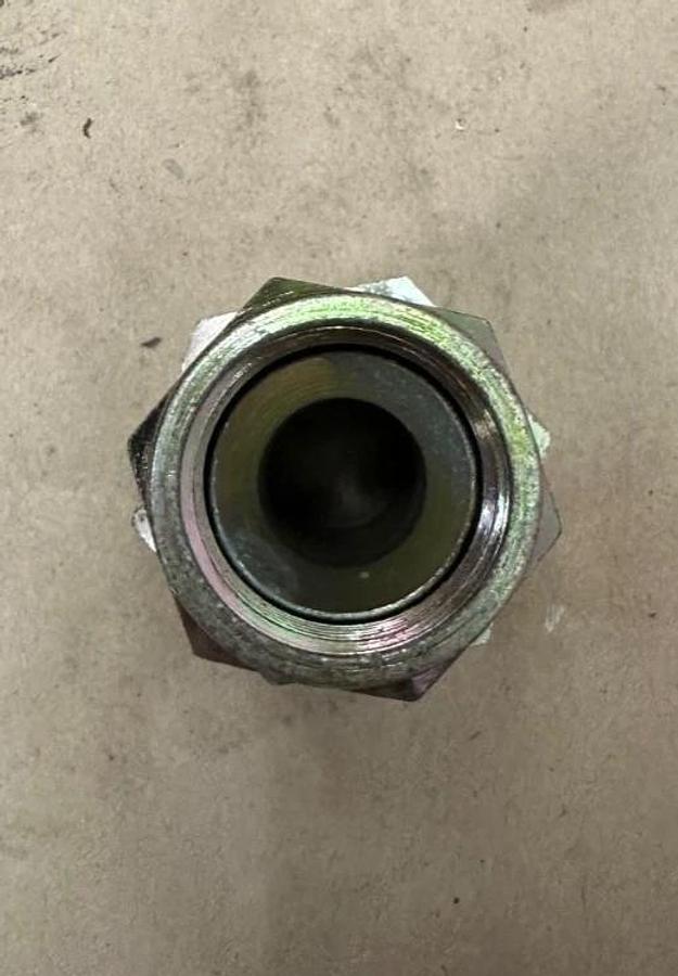 EATON TTC-12 Hydraulic Hose Fitting