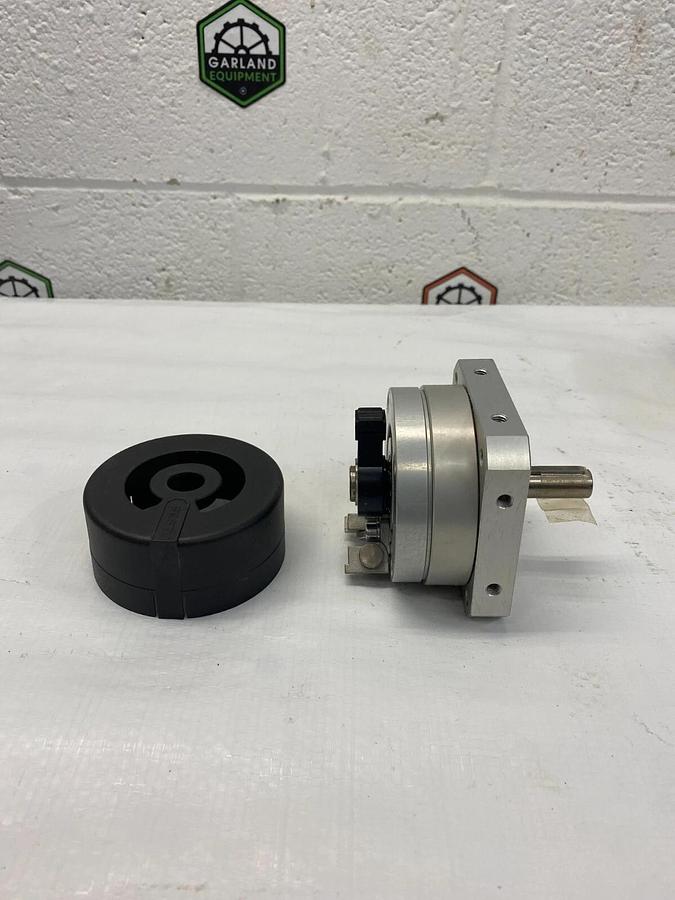 Festo DSM-25-270-P Semi-Rotary Drive