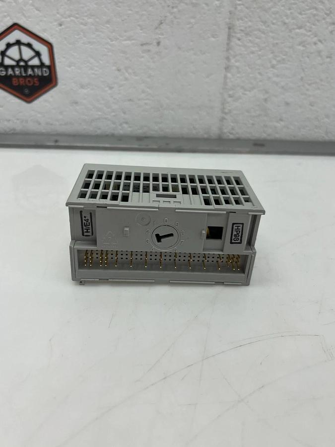 Used Allen Bradley 1794-OA8 Flex I/O 120VAC Output Module