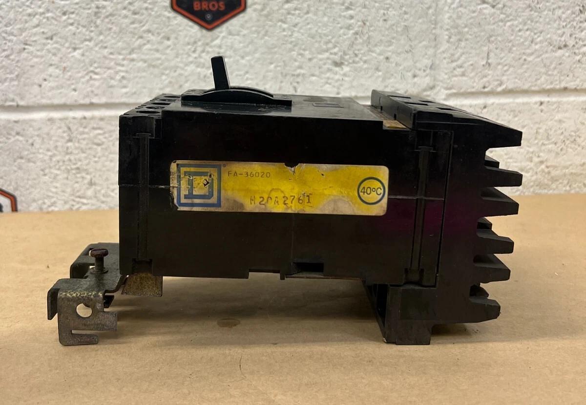 Used Square D KL-592 3 Pole Circuit Breaker 600VAC