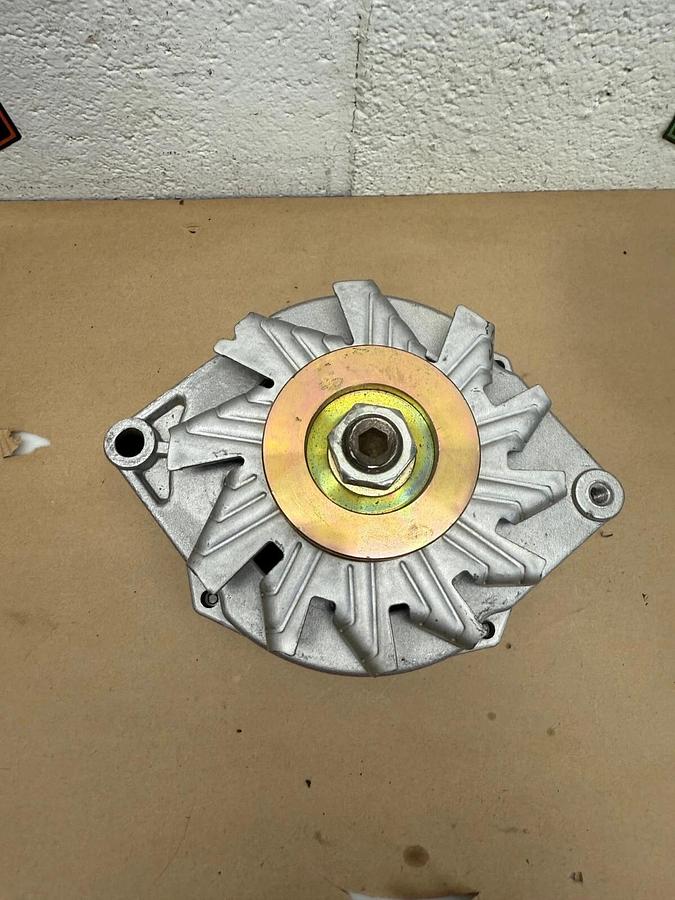 Used Delco-Remy 7254 Alternator 24V, 25SI, 50A