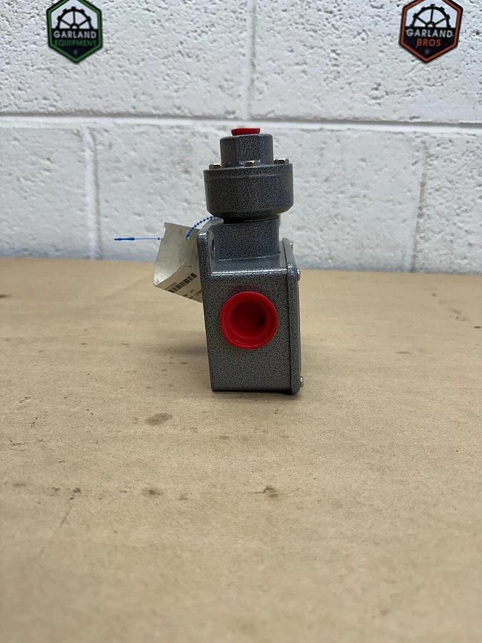 Used SOR 54NN-K117-S1-B1A Static O Ring Pressure Switch Control