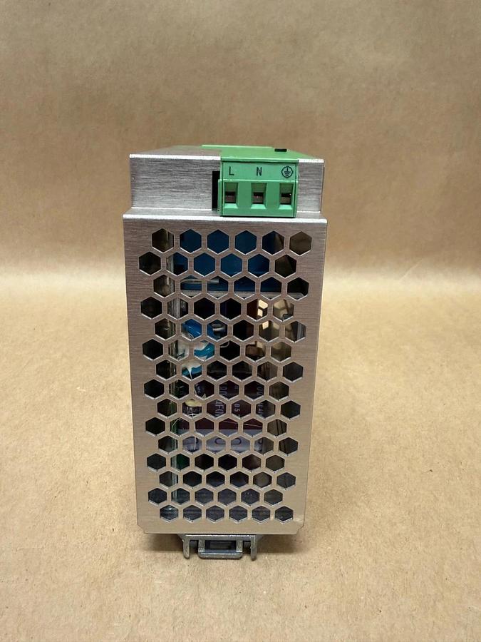 Used Phoenix Contact QUINT-PS-100-240AC/24DC/2,5 Power Supply