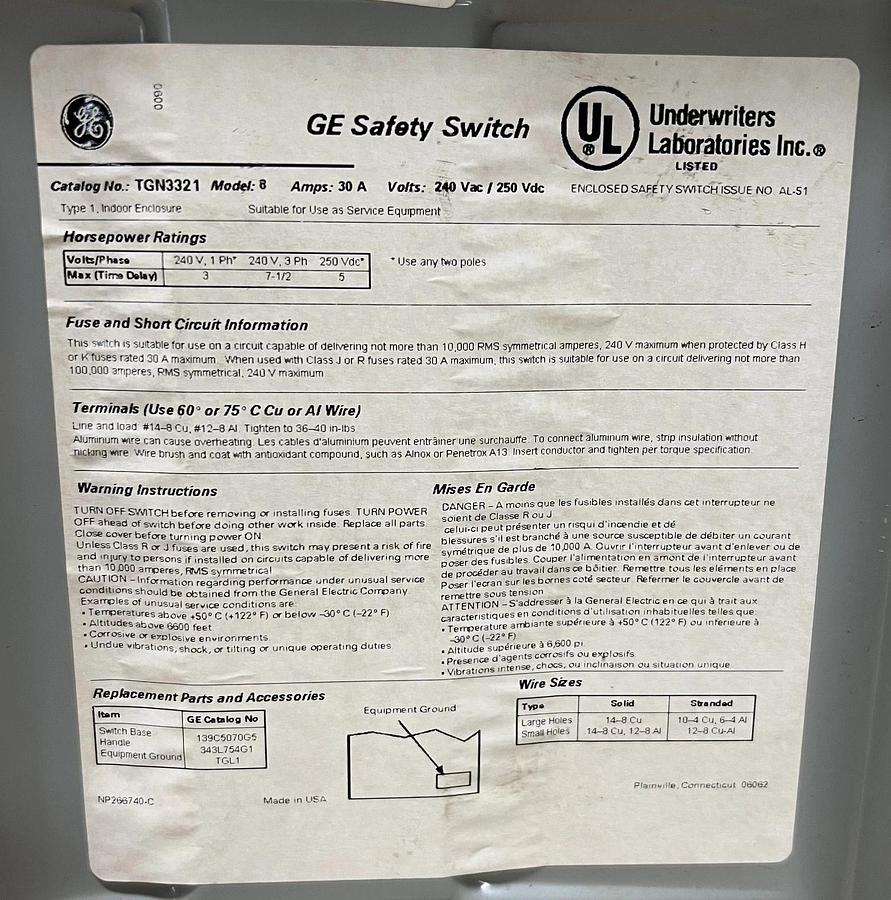 Used General Electric TGN3321 Model 8, 30A, 240VAC/250VDC Enclosed Safety Switch