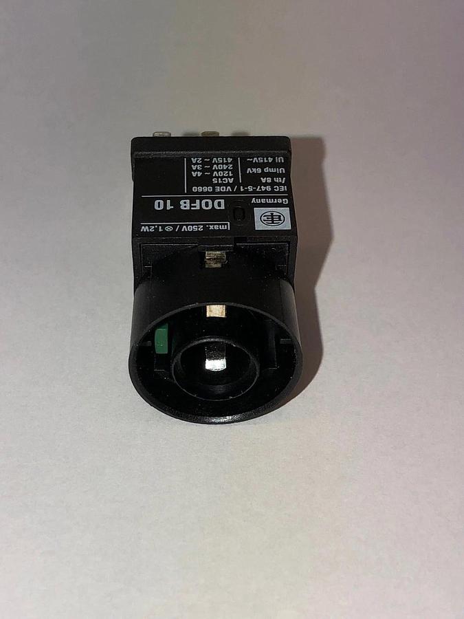 Used Telemecanique Contact Block DOFB10 NIB