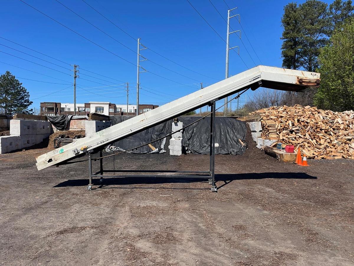 Used Conveyor Belt W:29” L:281” L Shape Cleated Incline Conveyor, Baldor 1HP, 1760RPM