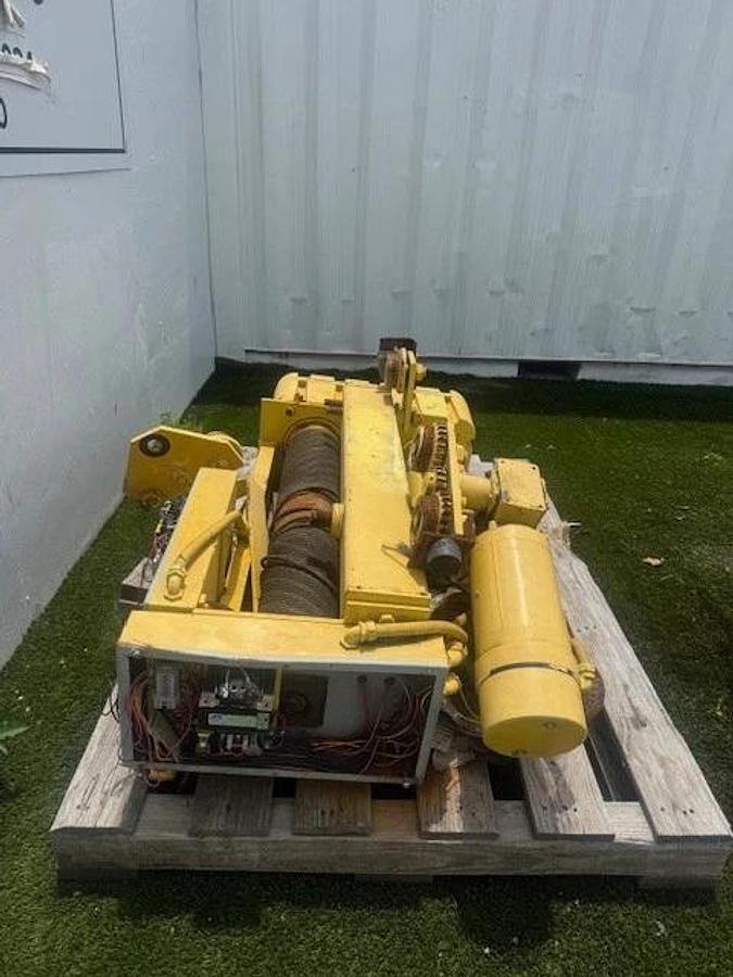 Used Acco 532-20-10486 Electric Hoist, 6000 lbs/3 Ton Capacity