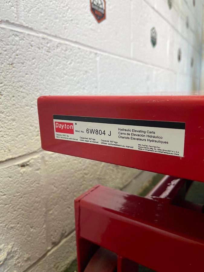 Used Dayton 6W804J Hydraulic Elevating Cart, 2000 lbs Capacity, with Manual