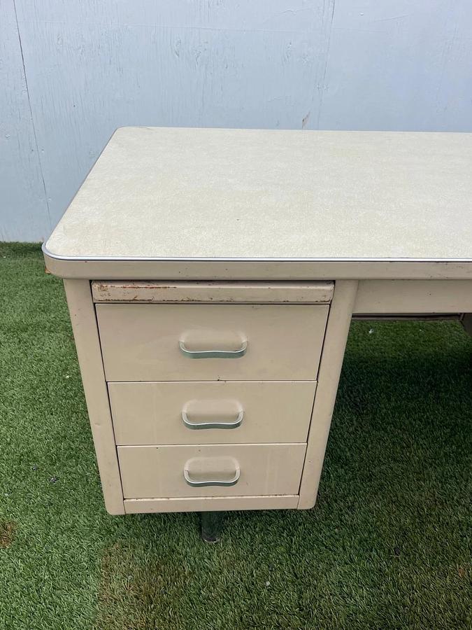 Used Vintage Tank Desk, 5 Drawer, Beige Frame, Metal, Top Length: 60”, Top Width: 30”
