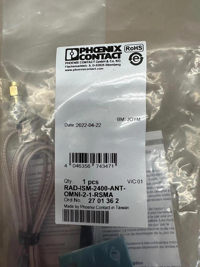 Used Phoenix Contact RAD-ISM-2400-ANT-OMNI-2-1-RSMA Antenna *FACTORY SEALED*