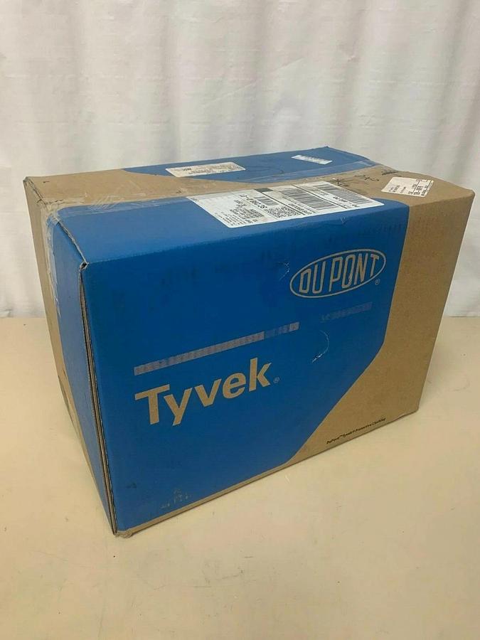 Used DuPont Tyvek TY125SWHMD0025VP White Medium Coveralls