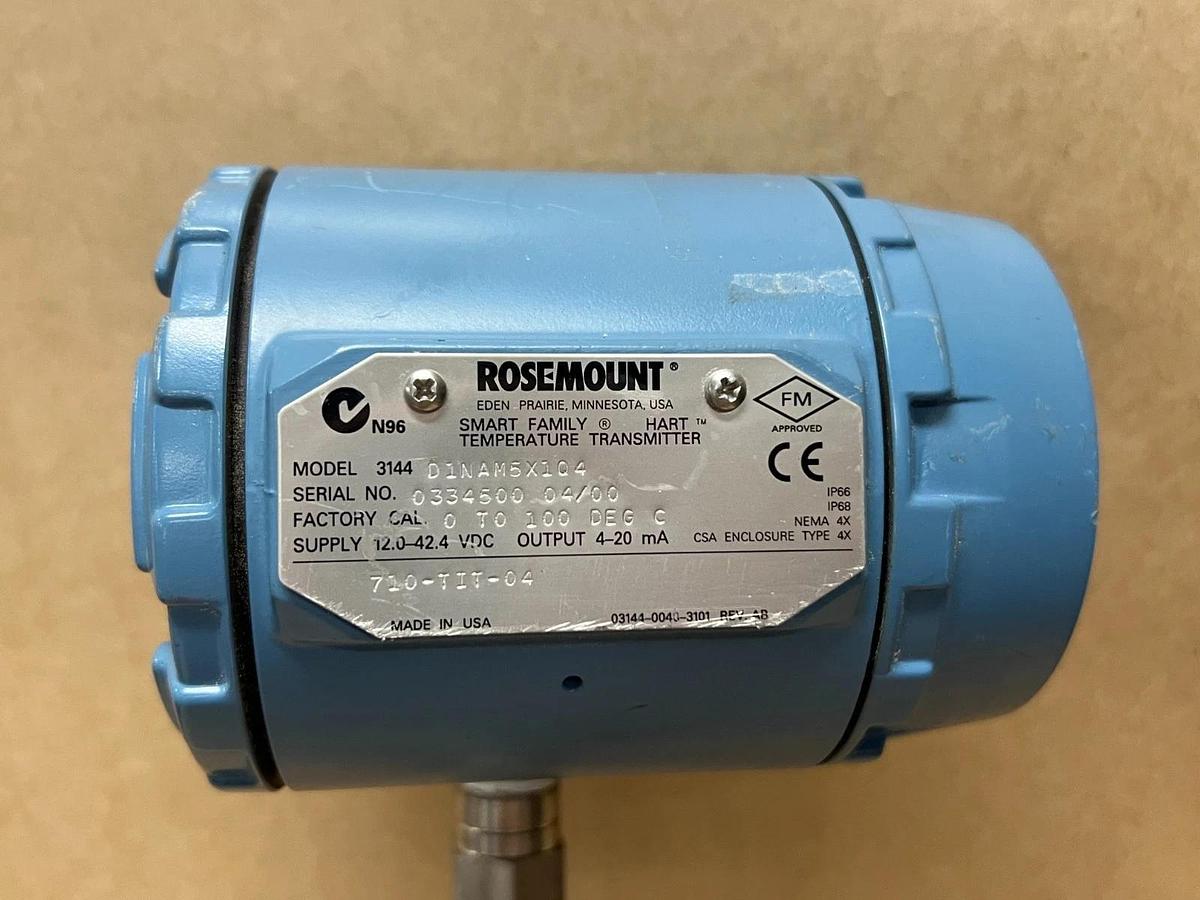 Used Rosemount 3144D1NAM5X104 Temp Transmitter, Book/XF 1-1/2" Flanged Thermowell