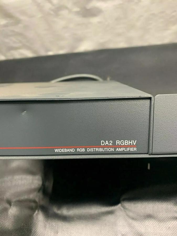 Used Extron DA RGBHV Two Output Wide and RGB Distribution Amplifier