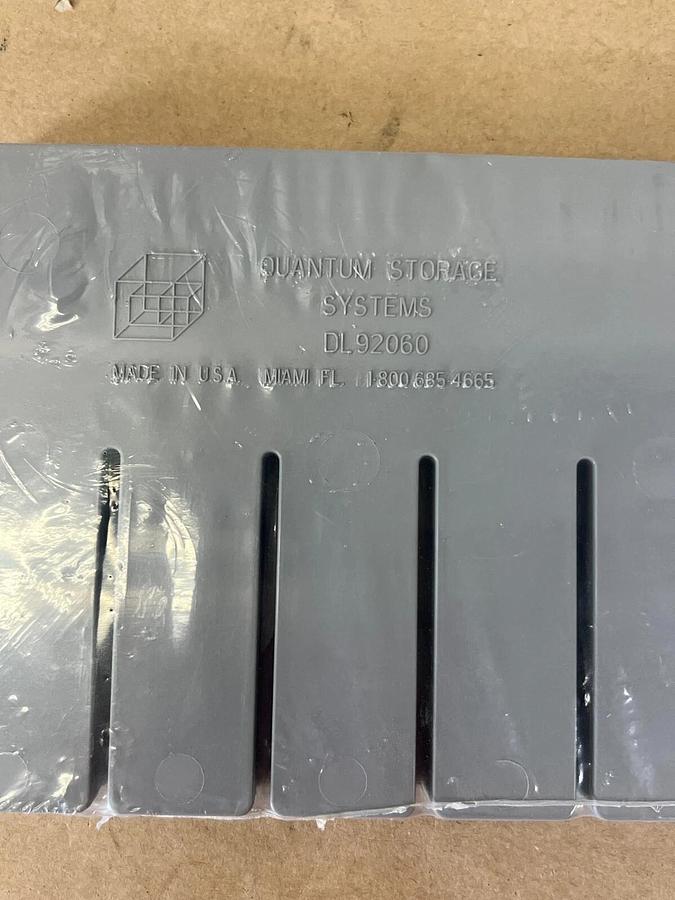 Used Quantum Storage DL 92060 Package of 6 Bin Dividers