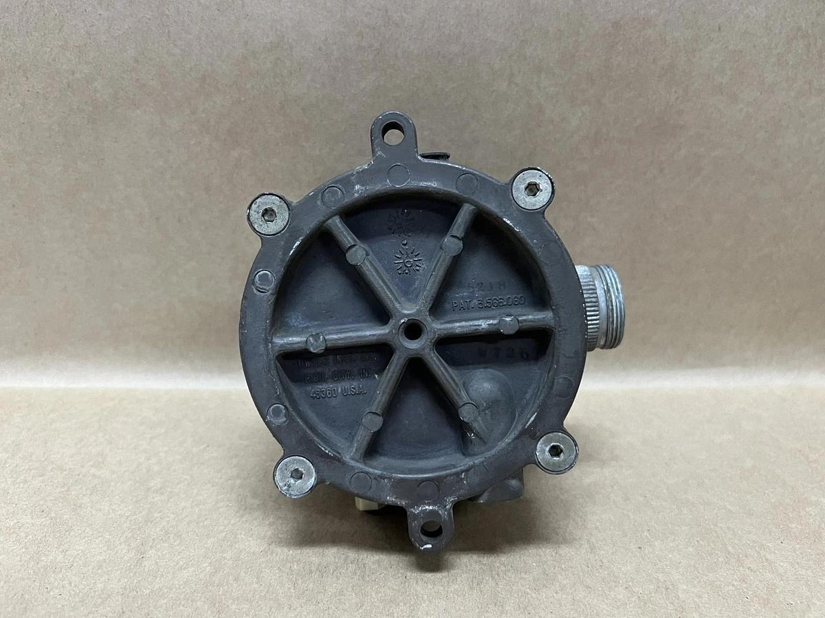 Used Dwyer 1950-1-2-F Explosion Proof Pressure Switch