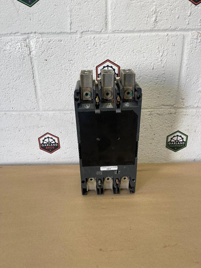 Used Eaton KD3400F Industrial Circuit Breaker, 3-Pole, 400A Max, 600V
