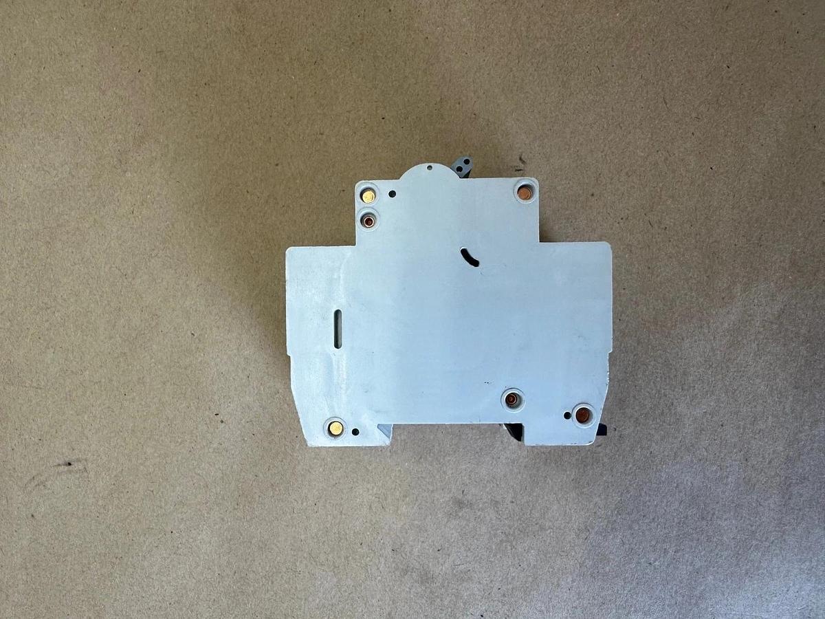 Used EATON WMZS2D10 Circuit Breaker