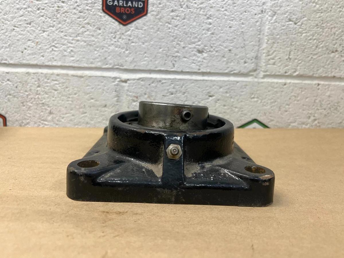 Used Bearing 1156 Bearing 3” inside