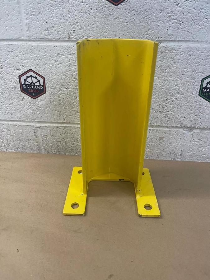 Used Global Industrial 442973YL H Steel Post Protector, Base W:6" L:7.5", 1/4" thick