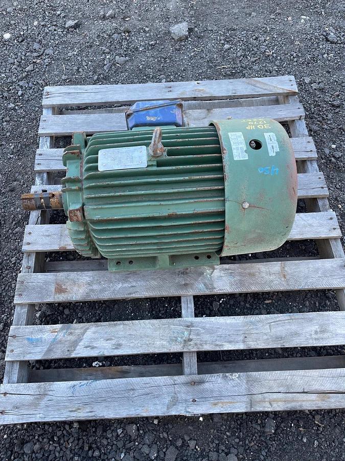 Used Toshiba International B0304FLF3BMHJ 30HP, 1770RPM, 460V 3Ph 60Hz Induction Motor
