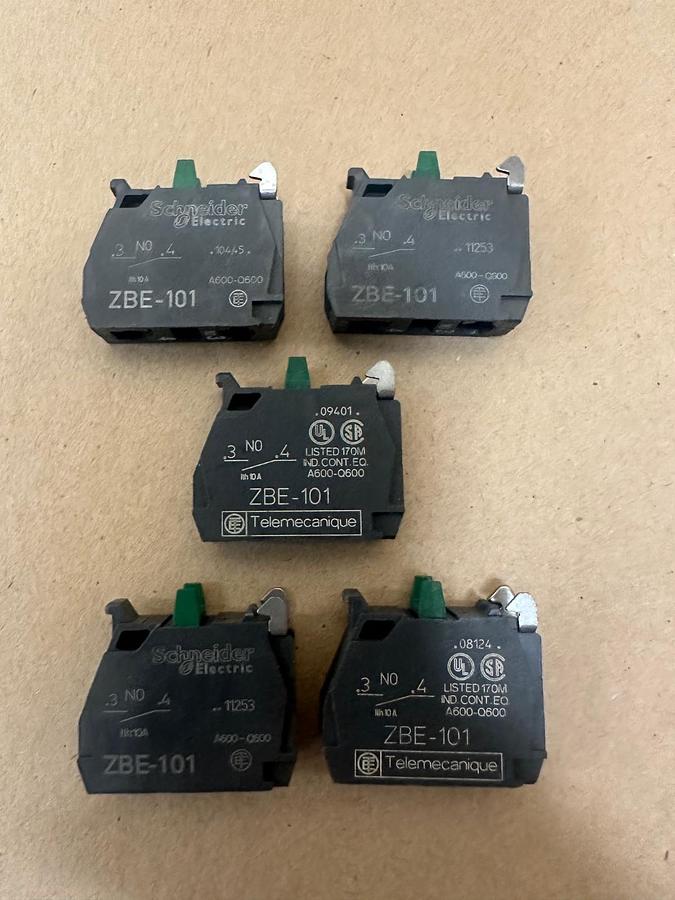 Used Schneider Electric/ Telemecanique ZBE-101 Contact Block - Lot of 5