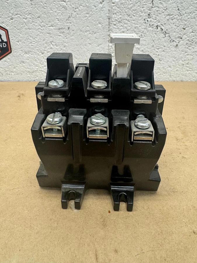 Used Allen Bradley 592-B0V16 Overload Relay, 120-600 VAC, NEMA A600