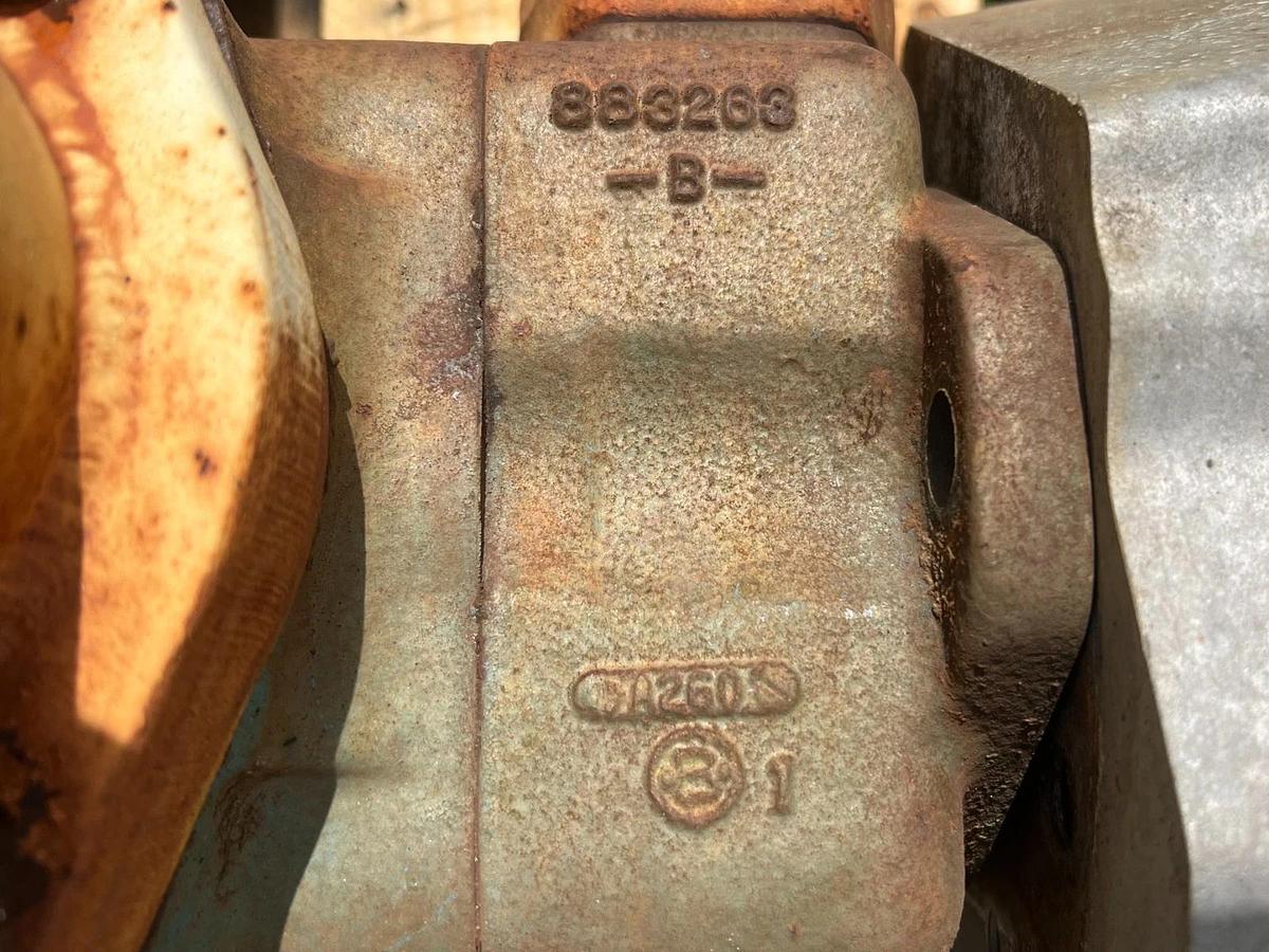 Used Vickers 4535V60A3811A22 Fixed-Displacement Double Vane Pump Assembly