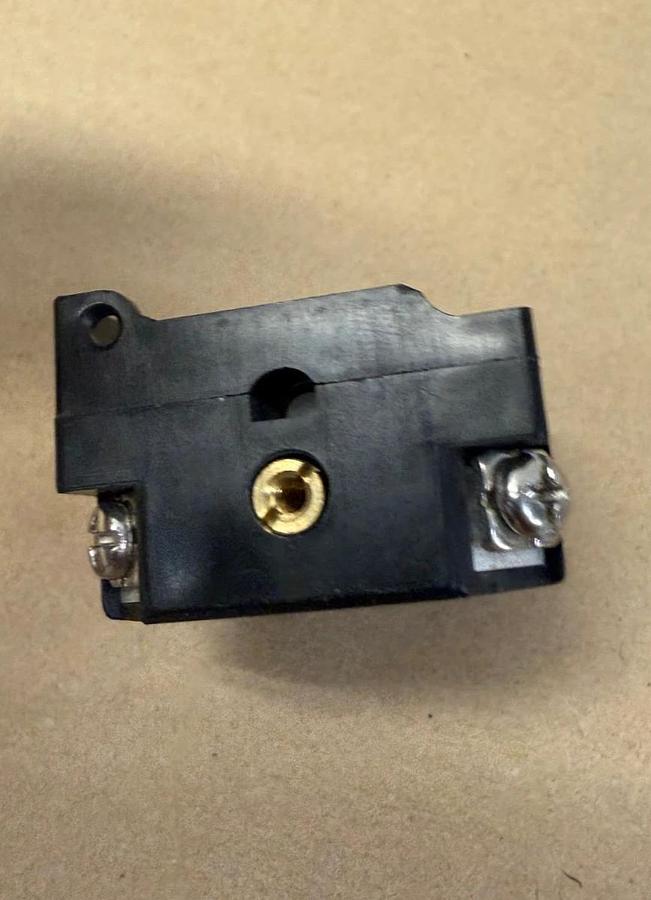 Used Square D 9001KA51 Sealed Contact Switch