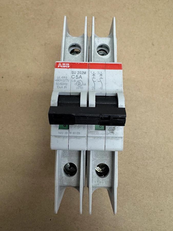 ABB SU 202M C5A 2 Pole Circuit Breaker *NEW*