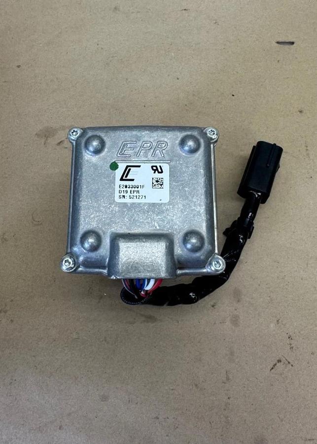 Used UNISOURCE 800142068 Regulator Electronic Pressure *NEW*