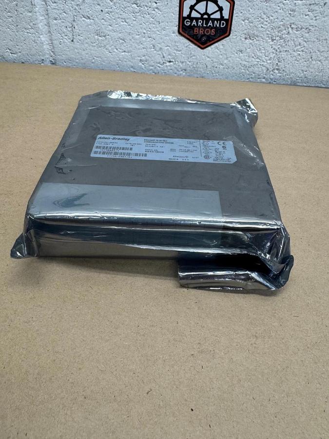 Allen Bradley 1756-ENBt ControlLogix Ethernet/IP Comms Module *NEW*