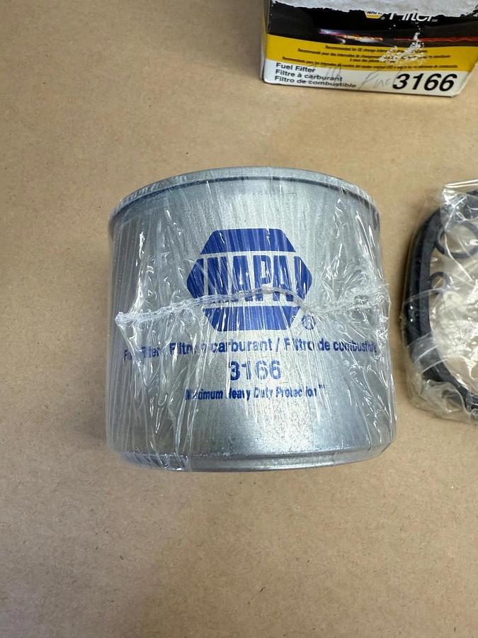Used NAPA 3166 Gold Filter, Fuel Filter, Maximum Heavy Duty Protection *NEW*