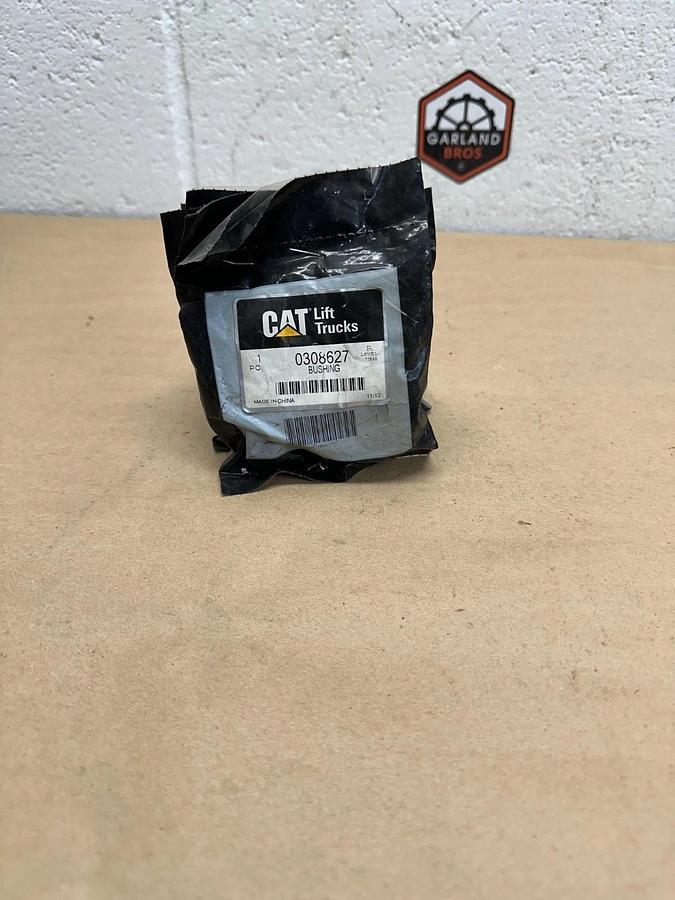 CAT 030-8627 Bushing - Lot of 5 *NEW*
