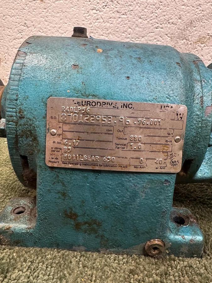 Used SEW Eurodrive R40LP56 6.17:1 Ratio Gearbox, Baldor-Reliance 1Hp Motor @ 2500RPM