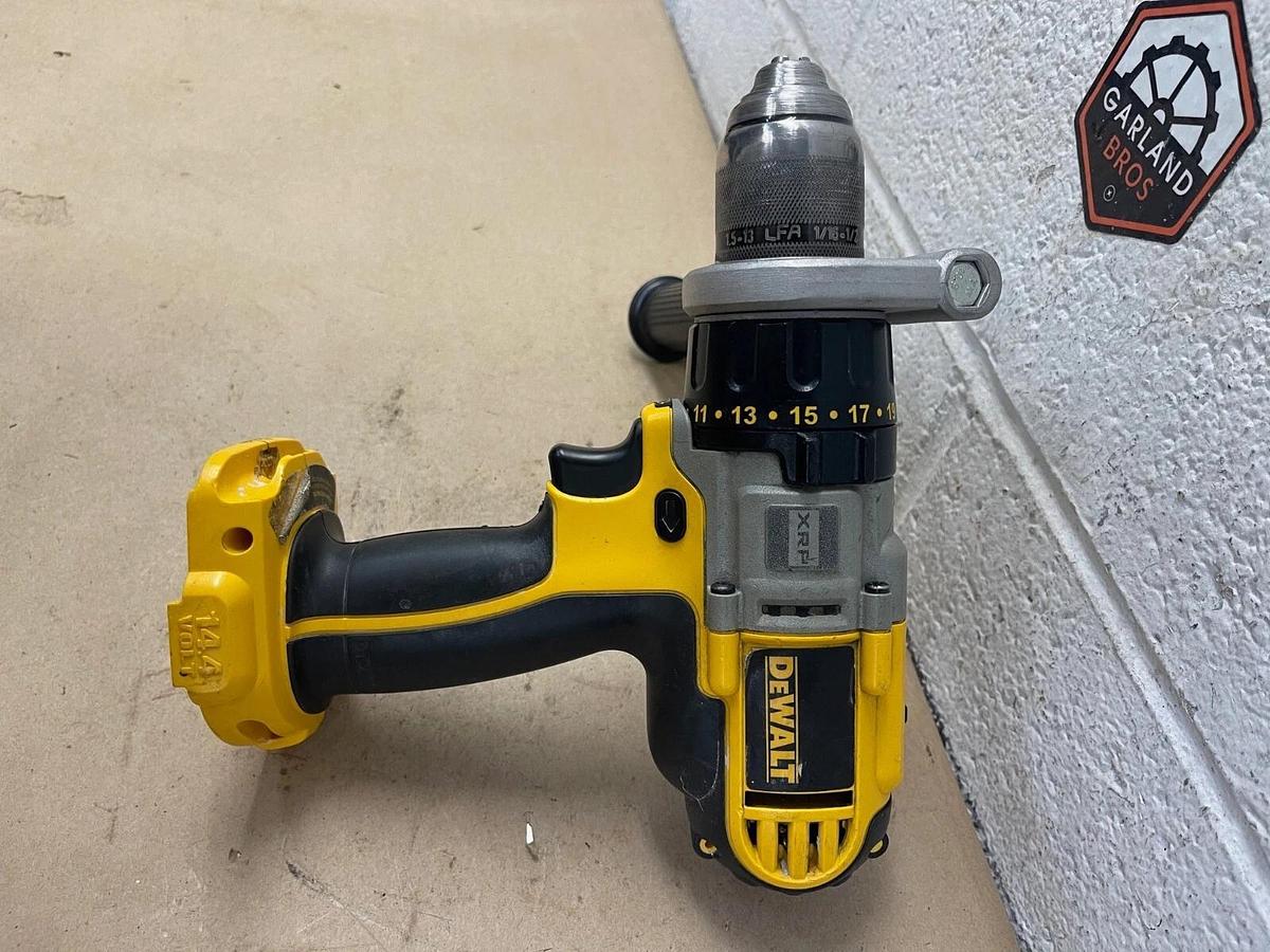 Used Dewalt DCD920 Cordless Drill/Driver, Type 1, XRP 1/2”, 14.4V DC, w/ Side Handle