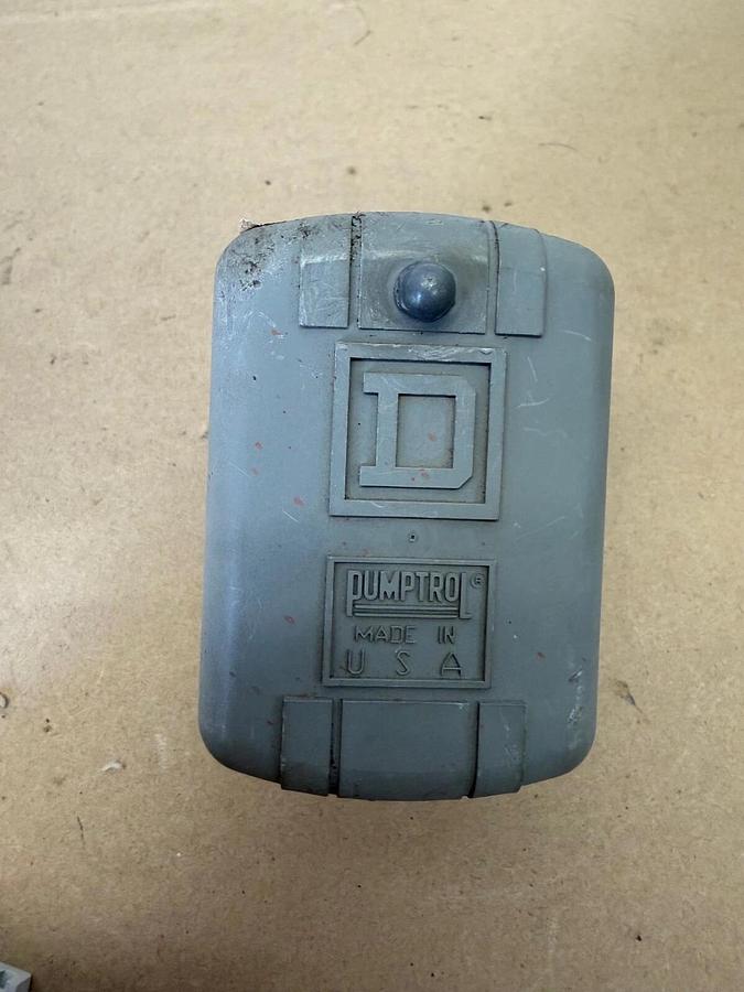 Used Square D 9013FRG22Q8 Pumptrol, Pressure Switch