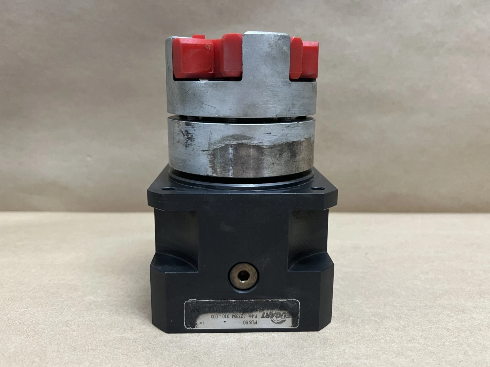 Used Neugart PLS 90 I=5, Planetary Gearbox 5:1 Ratio