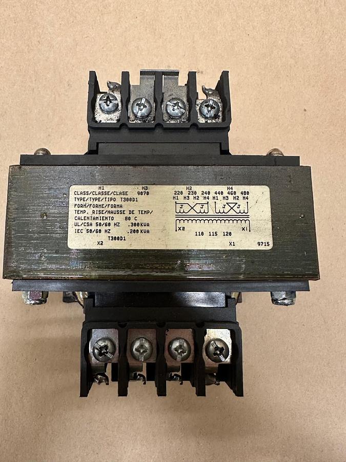 Used Square D 9070-T300D1 Transformer