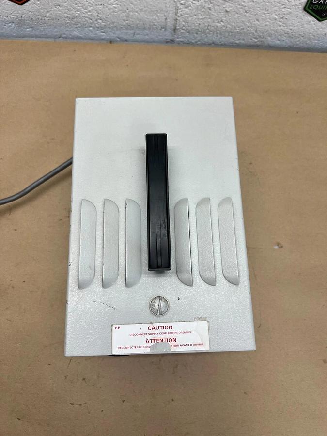 Used Dolan-Jenner 180 Fiber-Lite High Intensity Illuminator