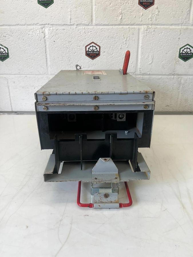 Used General Electric ADS22200HB Spectra Series 200Amp Fusible Switch Unit