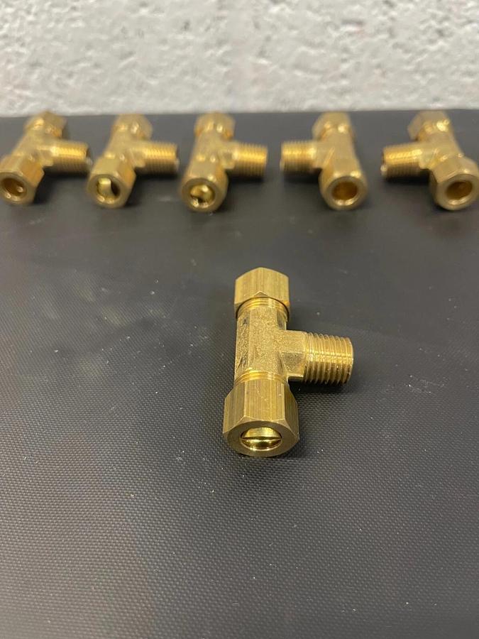 Used Generic 272X6 Brass Tee Fitting, 3/8 O.D. Tube to Pipe - Lot of 8