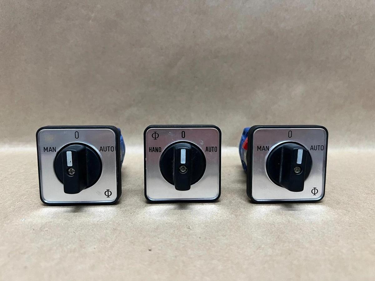 Used Kraus & Naimer CG8 Selector Switch w/ One Piece Terminal Block - Lot of 3