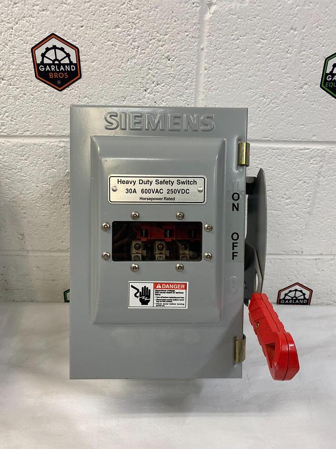Used Siemens HNF361JW Heavy Duty Safety Switch Type VB II 30A 600VAC 250VDC