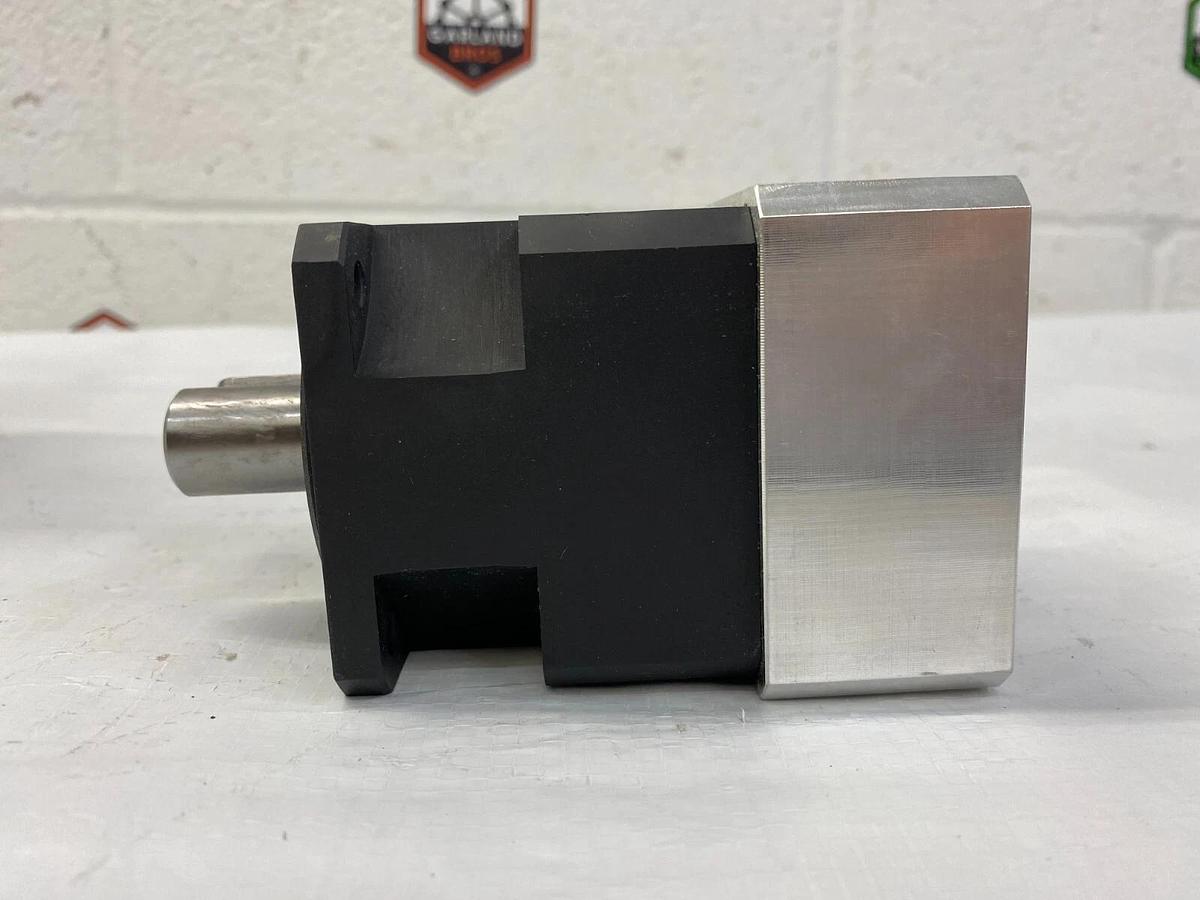 Neugart PLS070 Planetary Gearbox w/ Manual