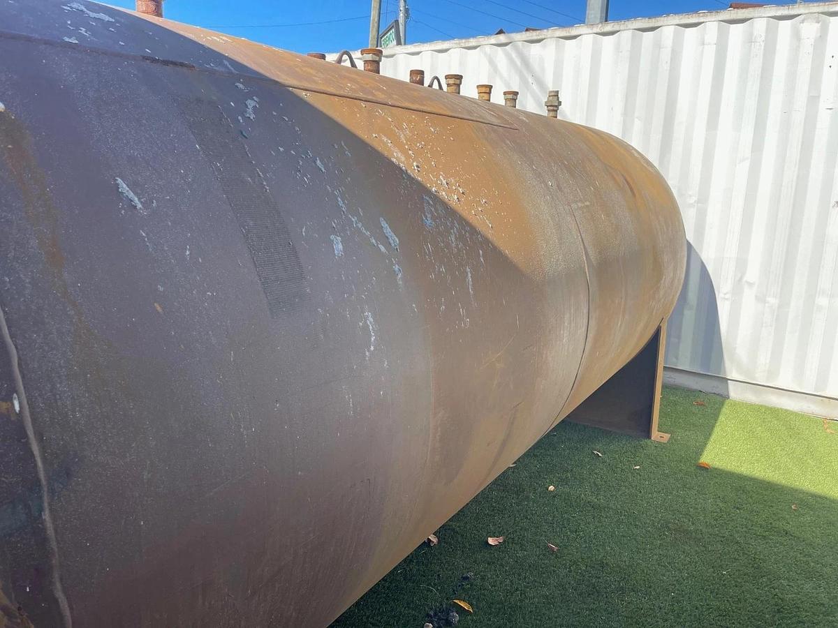 Used 2000 Gallon Capacity Horizontal Liquid Storage Tank, Dia: 64”, L:12’6”