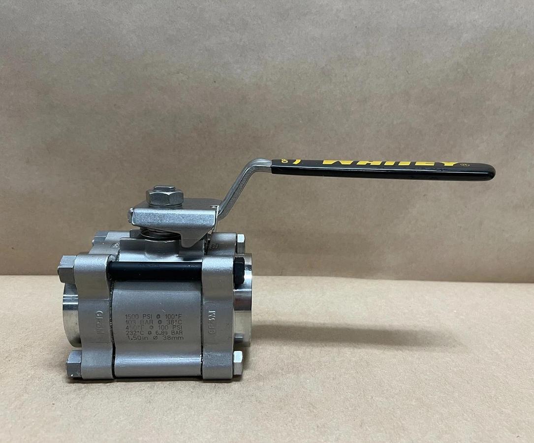 Whitey/Swagelok SS-68TSW32T 1500 PSI @100F, 2" Socket Weld Ball Valve