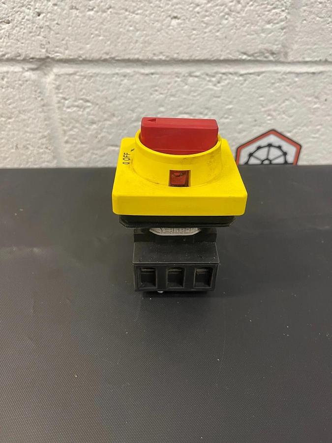 Used C3 Controls DDS2-360 Door Mount, Non-Fused Disconnect Switch