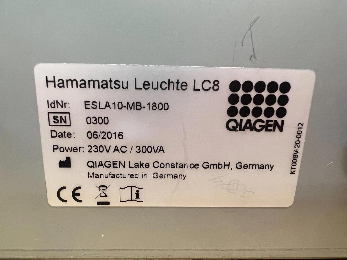 Used Hamamatsu LC8 Lightningcure Spotlight Source L9588-151H